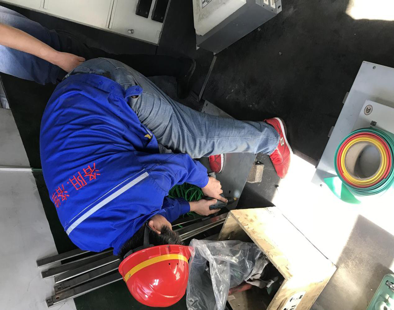 提升設(shè)備的保養(yǎng)、維修、改造